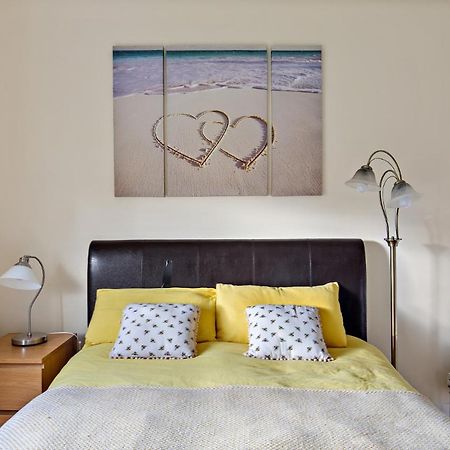 Cosy 2-Bdr Apartment & 15 Minutes To Edinburgh By Train & Free Parking Prestonpans Kültér fotó