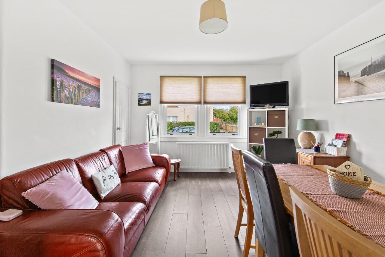 Cosy 2-Bdr Apartment & 15 Minutes To Edinburgh By Train & Free Parking Prestonpans Kültér fotó