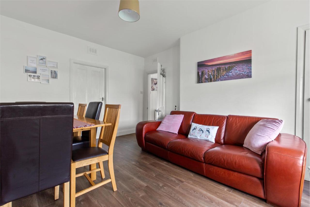 Cosy 2-Bdr Apartment & 15 Minutes To Edinburgh By Train & Free Parking Prestonpans Kültér fotó